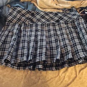 Woman’s Plaid Skirt